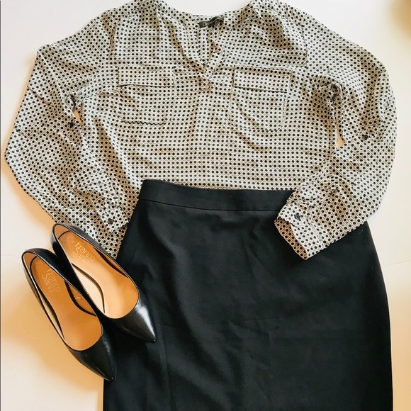 Dalia Tops - Dalia black and white patterned popover